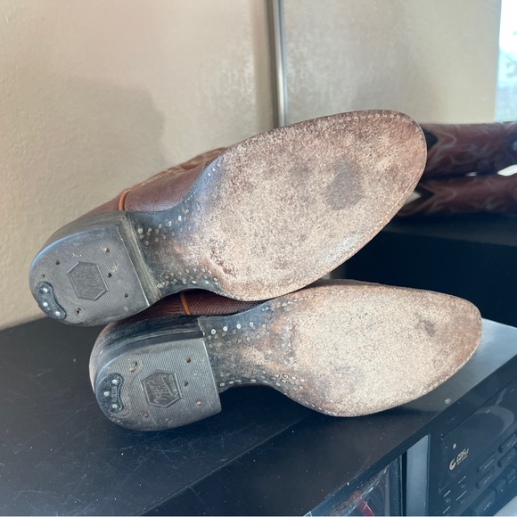Tony Lama Tan Leather Cowboy Boots - Picture 5 of 8